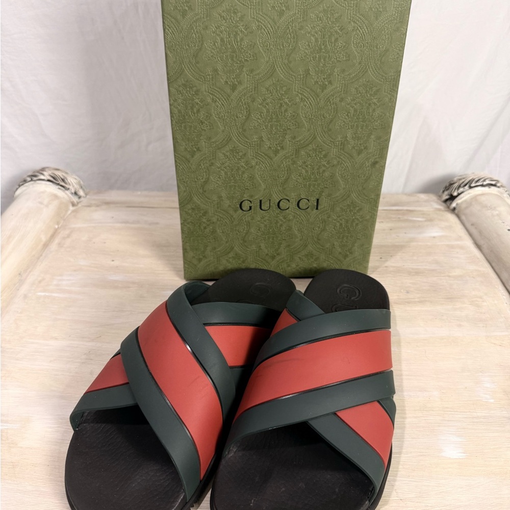 Gucci Red and Green Men's Sandals - Picture 14 of 16